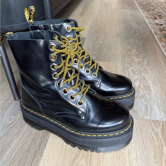 Dr Martens Jadon Max Boots - Picture 6 of 9